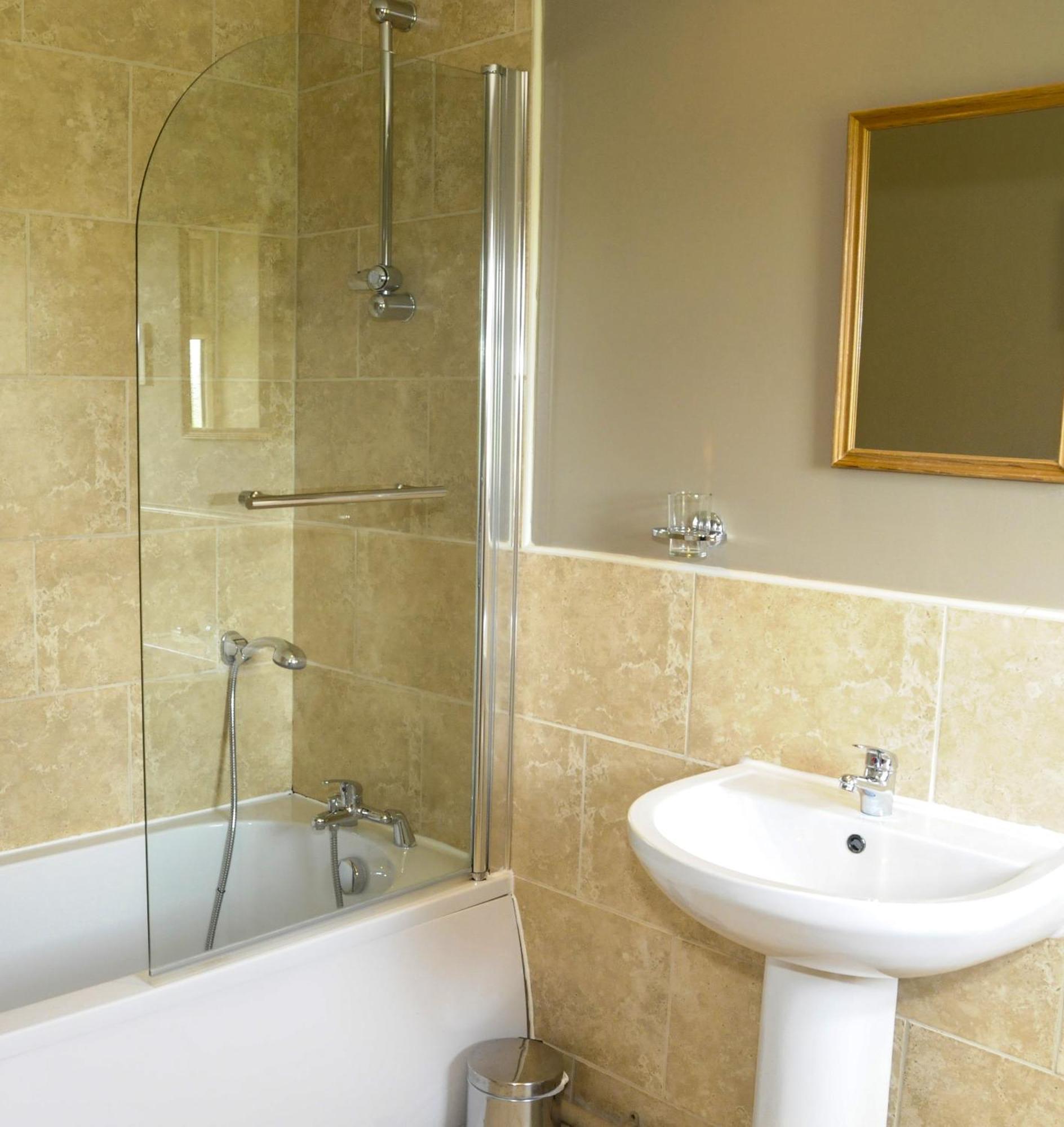 The Poplars & Bed & Breakfast 4*